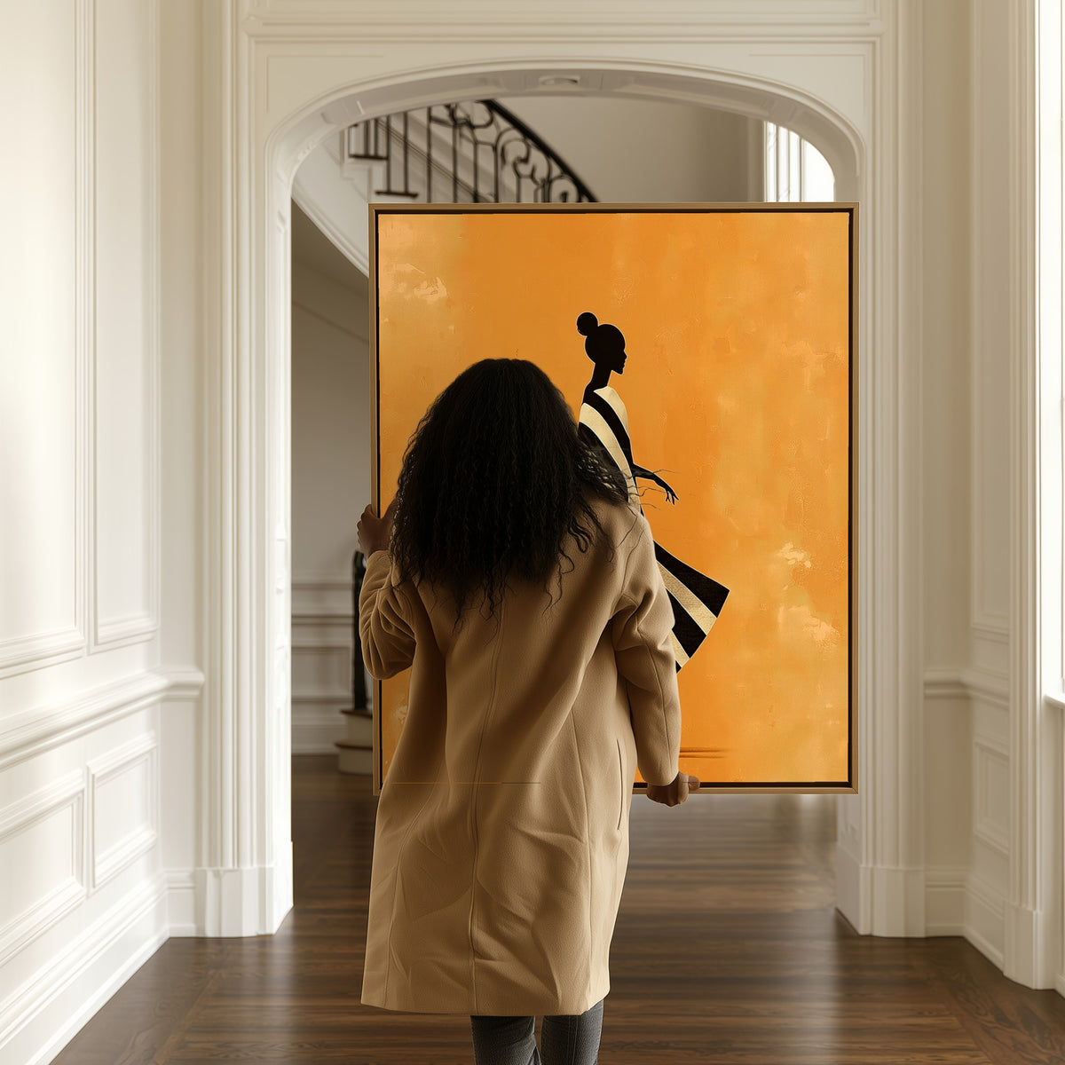 Promenade canvas in a hallway, a woman passing by